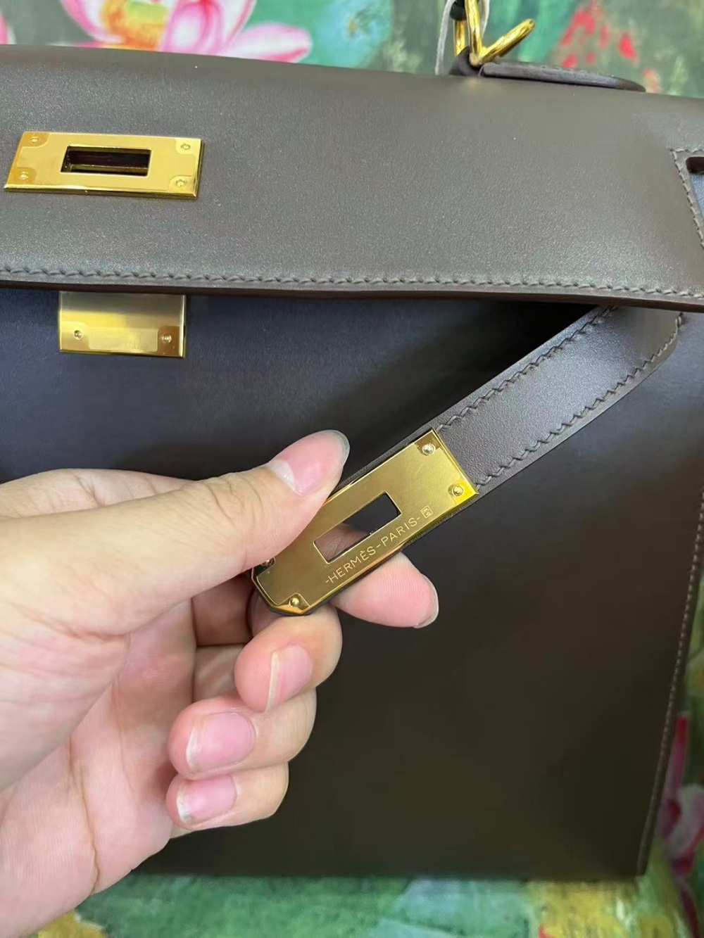 H KELLY 32 EBENE SMOOTH BARENIA COATED CHOCOLATE BROWN GHW VEAU DOMESTIC SELLIER - Picture 10 of 13